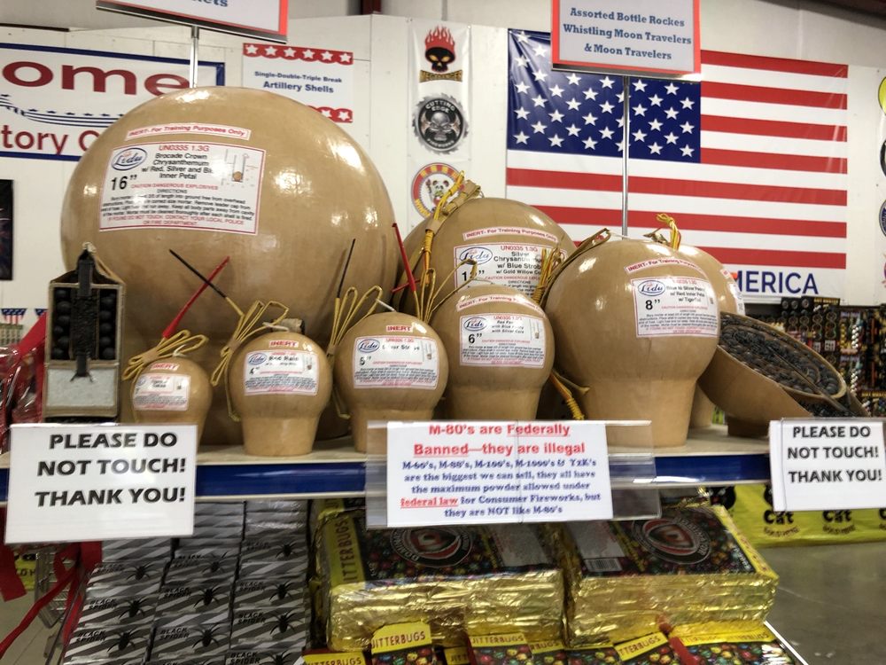 FIREWORKS FACTORY OUTLET Updated June 2024 16 Photos 135 West