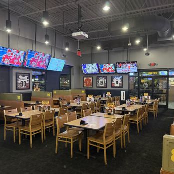 Buffalo Wild Wings - Chicken Wings Near Me - Columbia, South Carolina
