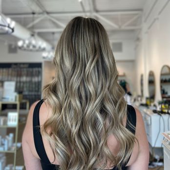 Lane Salon - @blondesby_taylor - Hair Salons Near Me - Charlotte, North Carolina Lane Salon - @blondesby_taylor - Hair Salons Near Me - Charlotte, North Carolina