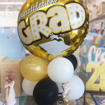 Itzaparty! - Balloon Centerpieces - Party Supplies Near Me - Pembroke, Massachusetts Itzaparty! - Balloon Centerpieces - Party Supplies Near Me - Pembroke, Massachusetts