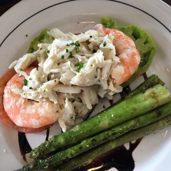 Tableau - Tomato salad with grilled asparagus, shrimp and crab. Simple and delicious. - Cajun/Creole Near Me - New Orleans, Louisiana