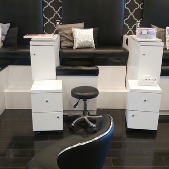 GLO Nail Bar - Nail Salons Near Me - Costa Mesa, California GLO Nail Bar - Nail Salons Near Me - Costa Mesa, California