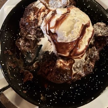 The Parlor - Chocolate cake sundae - Salad Near Me - Reno, Nevada