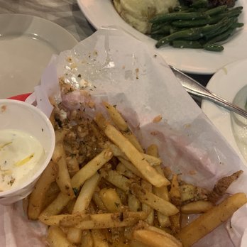 Emily's Ocean View Dining - Garlic fries. We ate a bunch, a little oil on the bottom. - Steakhouses Near Me - Ocean Shores, Washington