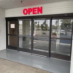 Arco's Self Storage - Front entrance Stockton