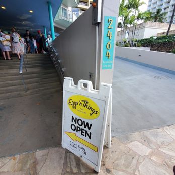 Eggs 'n Things - Waikiki Beach Eggspress - Address - Breakfast & Brunch Near Me - Honolulu, Hawaii