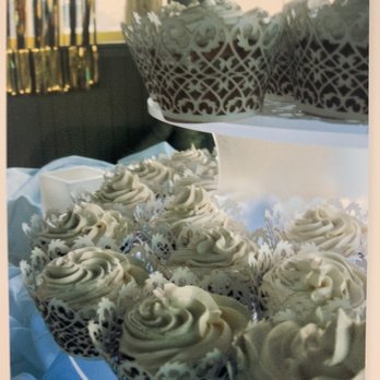 Eureka Sweets - a display of cupcakes with frosting - Bakeries Near Me - Eureka Springs, Arkansas