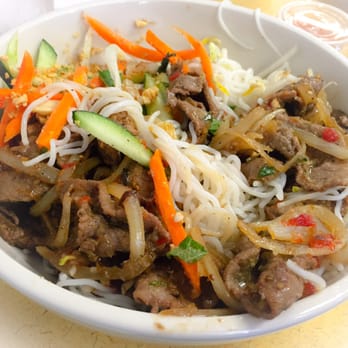 Saigon Deli - Bún Bo Xao - Vermicelli with Lemongrass Beef - Vietnamese Near Me - Tampa, Florida Saigon Deli - Bún Bo Xao - Vermicelli with Lemongrass Beef - Vietnamese Near Me - Tampa, Florida