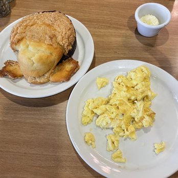 Megg's Cafe - Bakeries Near Me - Temple, Texas