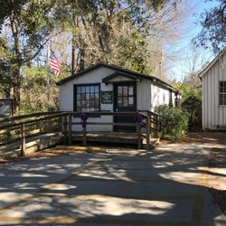 Pinopolis Post Office