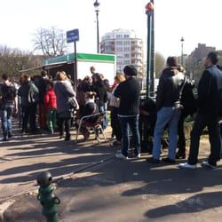 Friterie Lilloise - La foule des grands jours !