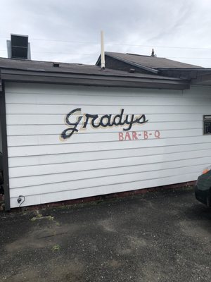 Grady's Barbecue by null