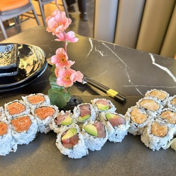 Rakisuta Modern Sushi - Japanese Near Me - Rockledge, Florida