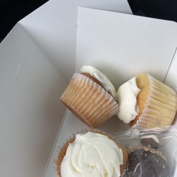 Cosmic Cakery - Bakeries Near Me - San Antonio, Texas