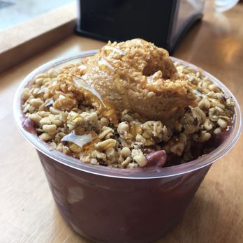 Rush Bowls - Berry bowl with peanut butter - Juice Bars & Smoothies Near Me - Dallas, Texas Rush Bowls - Berry bowl with peanut butter - Juice Bars & Smoothies Near Me - Dallas, Texas