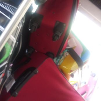 Park Ez Fly - Luggage was thrown in unsecured to anything - Parking Near Me - Jacksonville, Florida Park Ez Fly - Luggage was thrown in unsecured to anything - Parking Near Me - Jacksonville, Florida