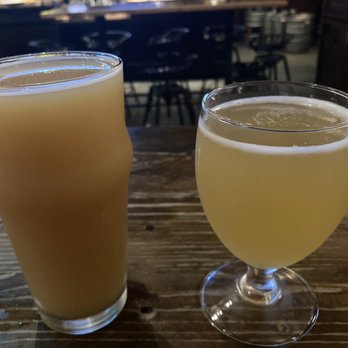 Woodbury - Left: Fieldwork IPA; Right: Ghost town sour - Gastropubs Near Me - San Francisco, California Woodbury - Left: Fieldwork IPA; Right: Ghost town sour - Gastropubs Near Me - San Francisco, California