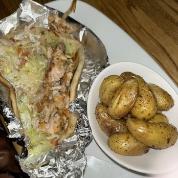 Pax River Ale House - Chicken Souvlaki Pita Sandwich - New American Near Me - Lexington Park, Maryland Pax River Ale House - Chicken Souvlaki Pita Sandwich - New American Near Me - Lexington Park, Maryland