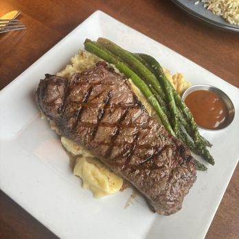The Blacksmith - New York Strip - American Near Me - Pembroke, Massachusetts