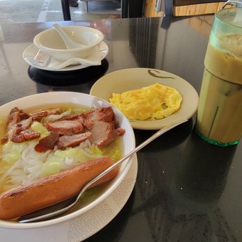 Alice's Kitchen - Western Breakfast Option E. - $13.50 before tax - Cantonese Near Me - Monterey Park, California Alice's Kitchen - Western Breakfast Option E. - $13.50 before tax - Cantonese Near Me - Monterey Park, California