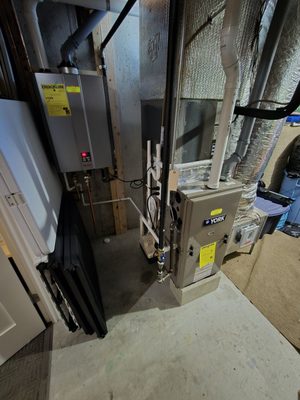 A. Direda Plumbing Heating & Air Conditioning Logo