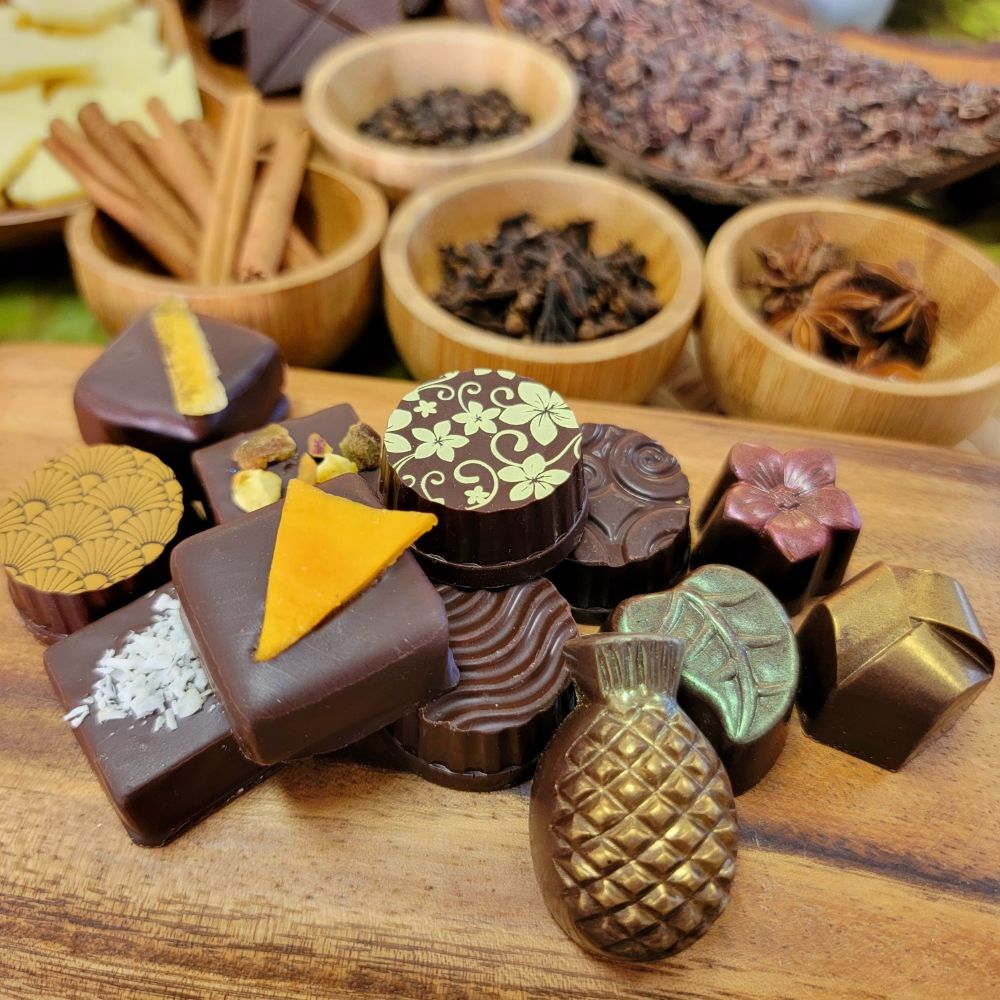TOP 10 BEST Caramel Apples near Maui, HI - November 2023 - Yelp