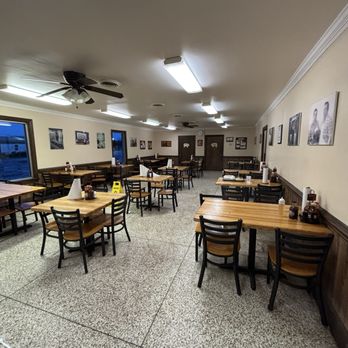 Skylight Inn BBQ - Barbeque Near Me - Ayden, North Carolina