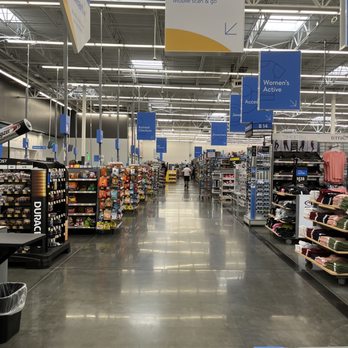 Walmart Supercenter - a shopping cart in the aisle - Grocery Near Me - Kennesaw, Georgia