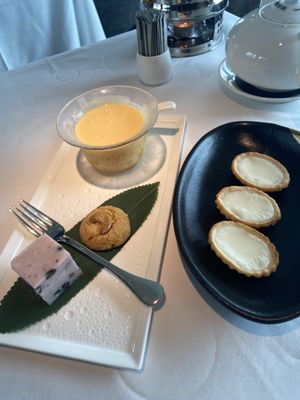 Above & Beyond by null