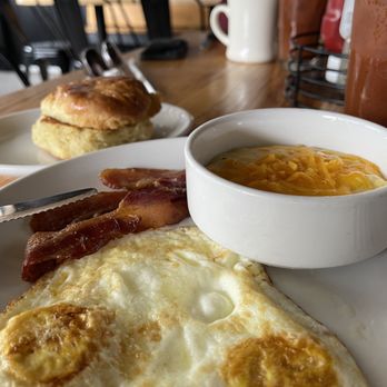Bomb Biscuit - Breakfast Plate featuring the best grits I've ever had - Breakfast & Brunch Near Me - Atlanta, Georgia Bomb Biscuit - Breakfast Plate featuring the best grits I've ever had - Breakfast & Brunch Near Me - Atlanta, Georgia