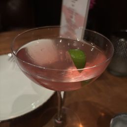 Somewhat warm, not a good flavored Cosmopolitan Somewhat warm, not a good flavored Cosmopolitan
