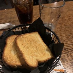 Zalas Steak & Pizza House - Toast (comes with pasta)