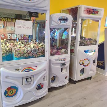 Luv 2 Play Chino - Indoor Playcenter Near Me - Chino, California