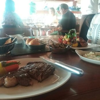 Harry's - Steakhouses Near Me - Cancún, ROO