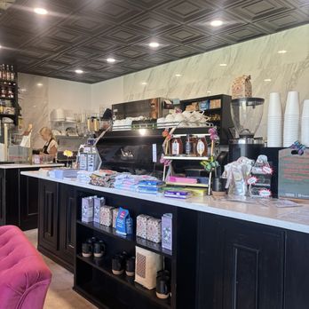 Owl & Otter Espresso - Coffee & Tea Near Me - Lake Placid, Florida