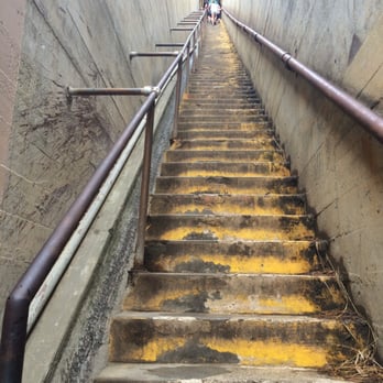 Diamond Head State Monument - The dreaded stairway!! - Parks Near Me - Honolulu, Hawaii Diamond Head State Monument - The dreaded stairway!! - Parks Near Me - Honolulu, Hawaii