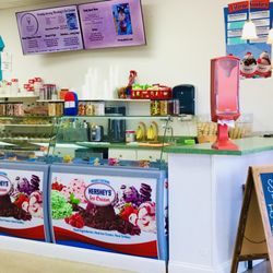 Hershey's Ice Cream Parlor - Ice Cream Counter