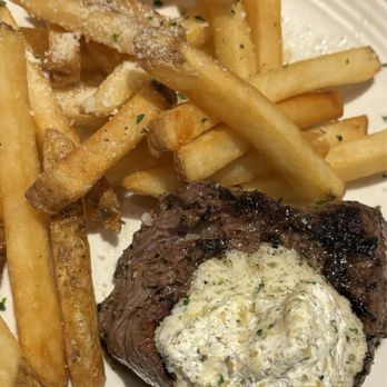 Carrabba's Italian Grill - Italian Near Me - Chandler, Arizona