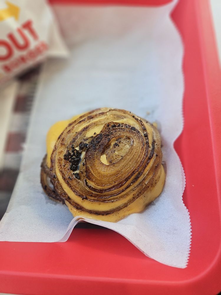Food from In-N-Out Burger