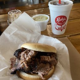 RUDY’S “COUNTRY STORE” AND BAR-B-Q - Updated July 2025 - 183 Photos ...
