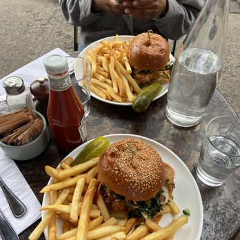 Five Leaves - Chicken Breast Sandwich ! - New American Near Me - Brooklyn, New York