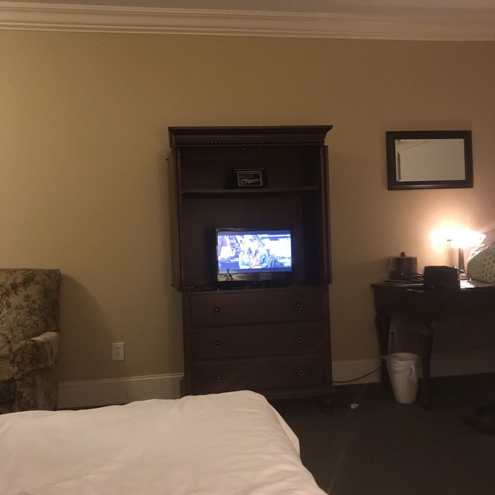 Crestwood Resort and Spa - Hotels Near Me - Boone, North Carolina