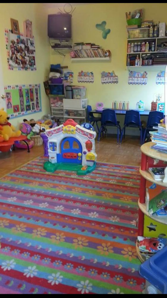 BLOOMING TOTS DAYCARE Updated September 2024 9023 Kilar Ct, Elk Grove, California Child