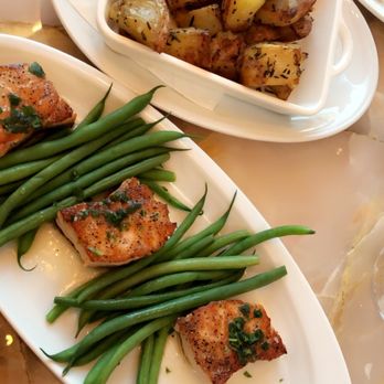 Lago - Salmone - Italian Near Me - Las Vegas, Nevada Lago - Salmone - Italian Near Me - Las Vegas, Nevada