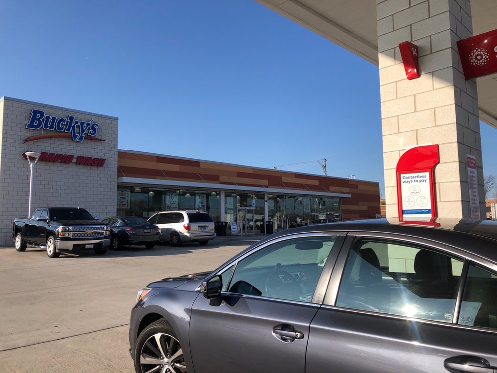 BUCKY’S GAS STATION Updated October 2024 1795 W Lake St, Addison