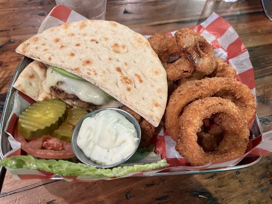 Tuck'd Away Bar and Grill by null