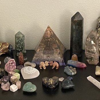 The Honeypot - Selenite heart, pyrite skull, fluorite skulls and camels were my favorite loot - Spiritual Shop Near Me - Las Vegas, Nevada