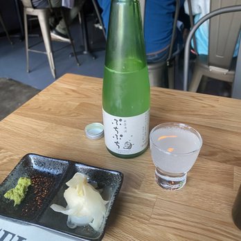 Yonsei Handrolls - Sparkling sake - Japanese Near Me - Oakland, California Yonsei Handrolls - Sparkling sake - Japanese Near Me - Oakland, California