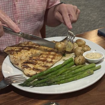 Seasons 52 - New American Near Me - San Antonio, Texas