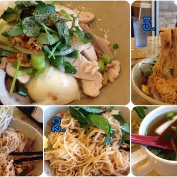 Pho Binh 59 South - Dry noodles with chicken - mix in sauces, sprouts, basil and enjoy it with soup on the side. - Vietnamese Near Me - Houston, Texas